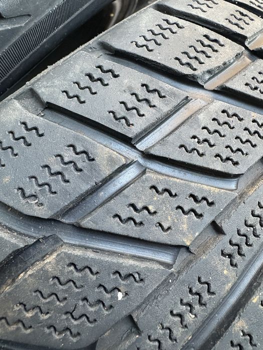 Продам 2ш 215/65/R16 1000грн/колесо