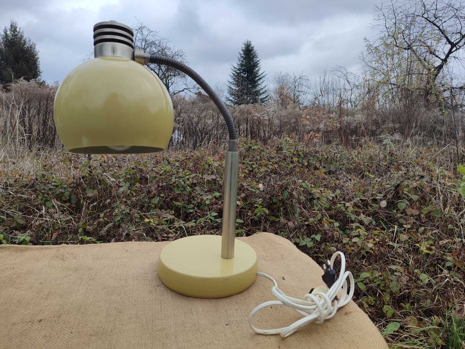 Lampka na biurko PRL