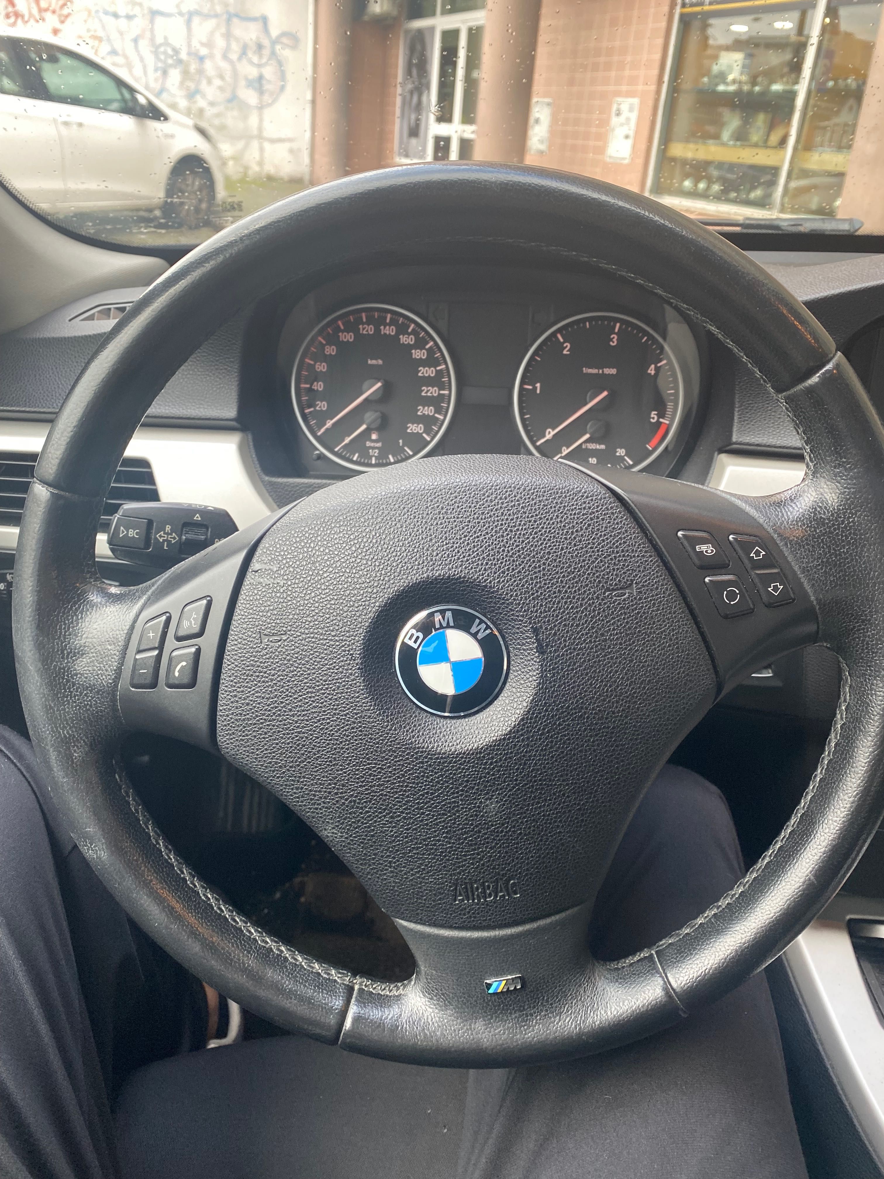 Bmw 320d 185cvs vendo ou troco