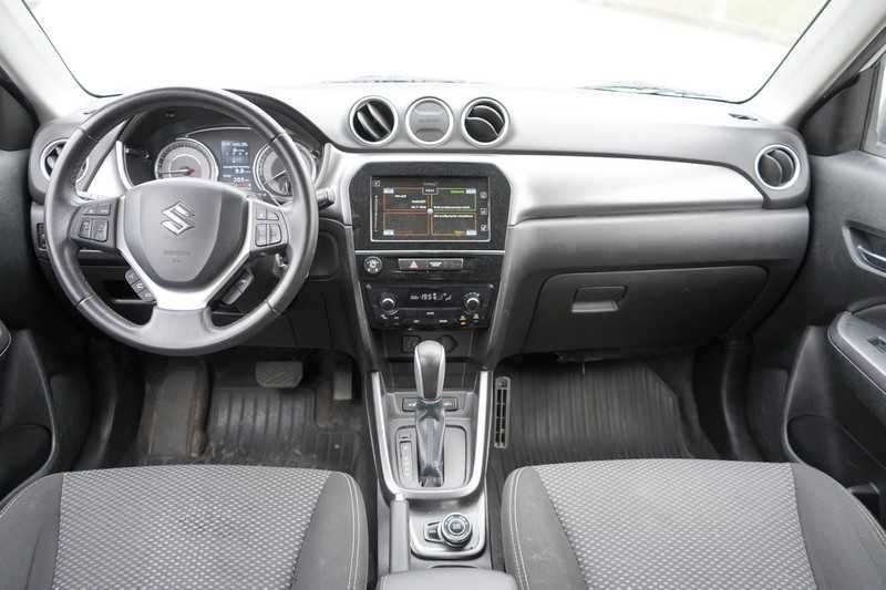 Suzuki Vitara 1.4 140 KM Automat 2019 r 4x4 grzane fotele