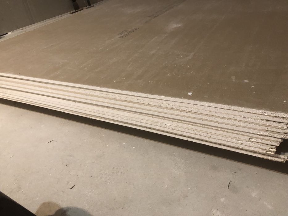 Гіпсокартон 2*1.2*0.095