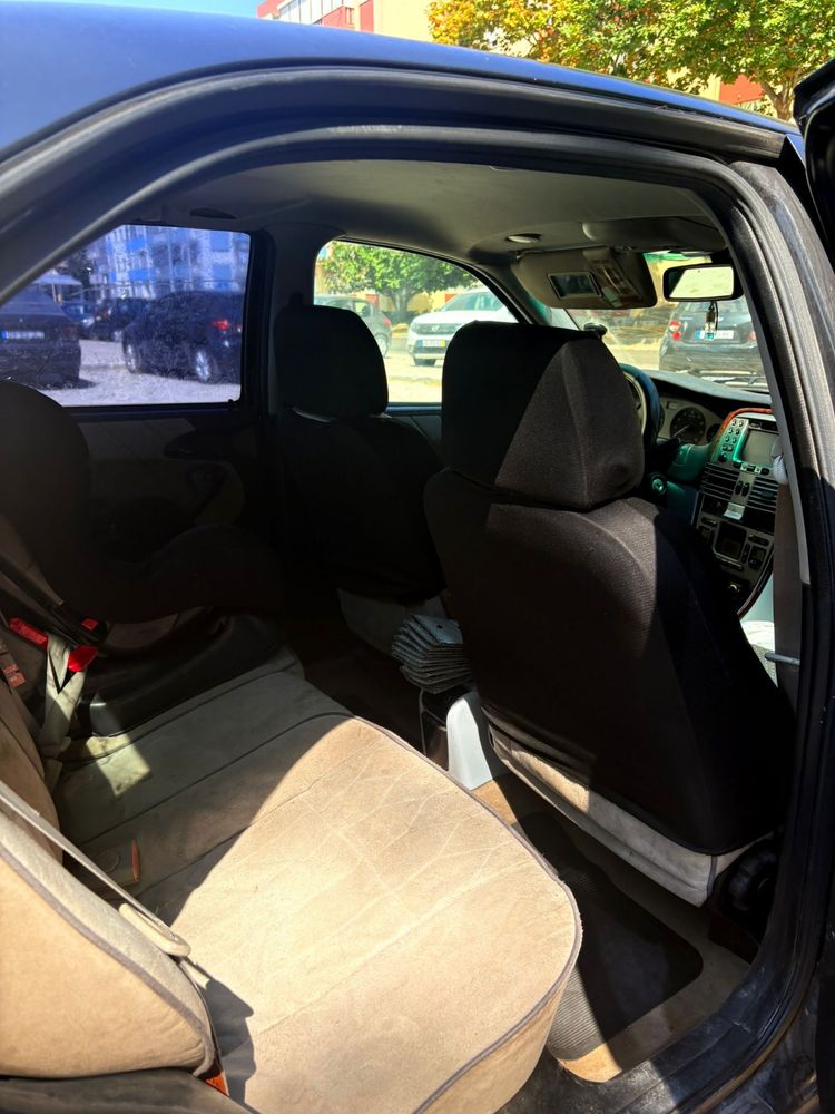 Vendo Lancia Lybra para sair rapido