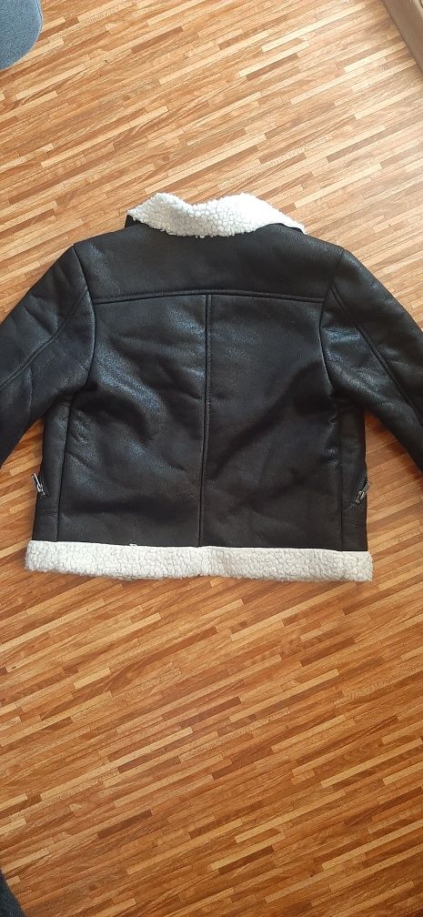 Детская куртка-косуха H&M/дитяча куртка-косуха 146