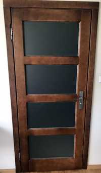 Drzwi wewnętrzne, drewniane, lite, bukowe 9 szt.
