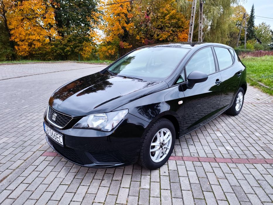 Seat Ibiza IV LIFT klima,ISOFIX,2kluczyki,2x koła,serwis,radio dotykow