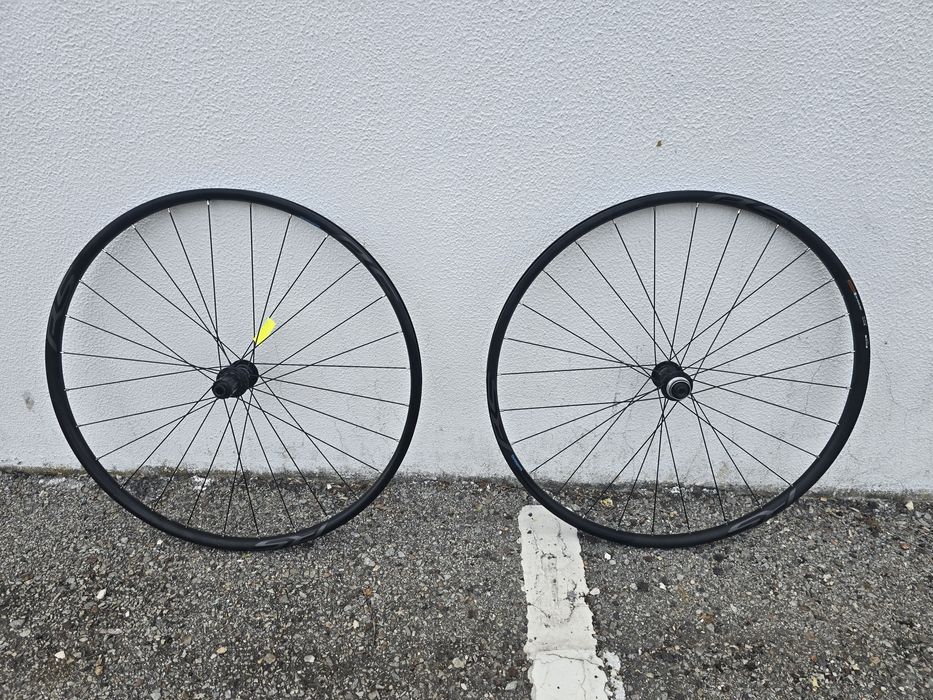 Par de rodas de estrada de disco shimano