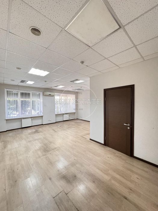 Здам кабінет 48м2 в центрі з ремонтом Куренівка Подільський р-н