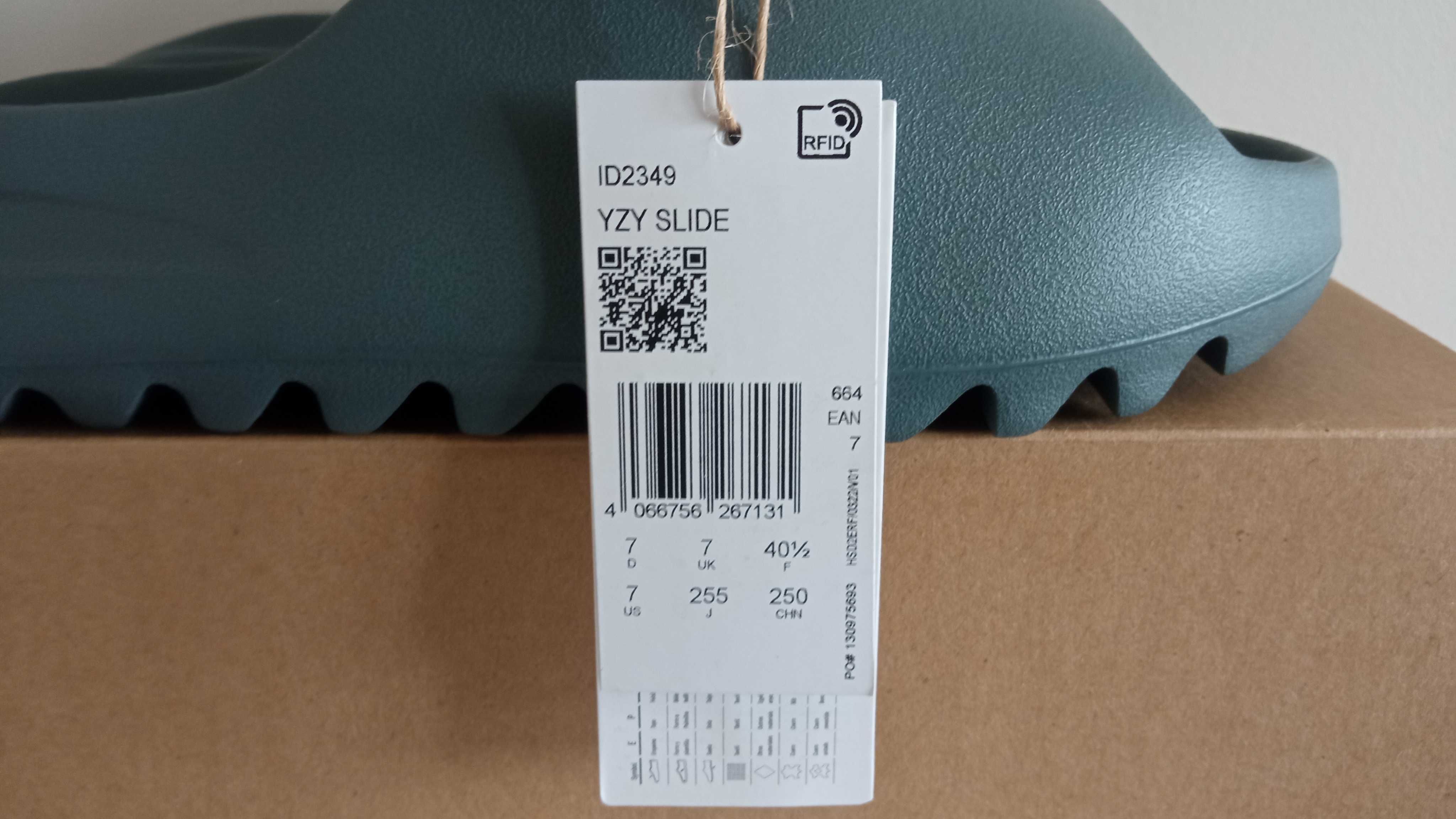40,5 Adidas Yeezy Slide Slate Marine ID2349 (klapki)