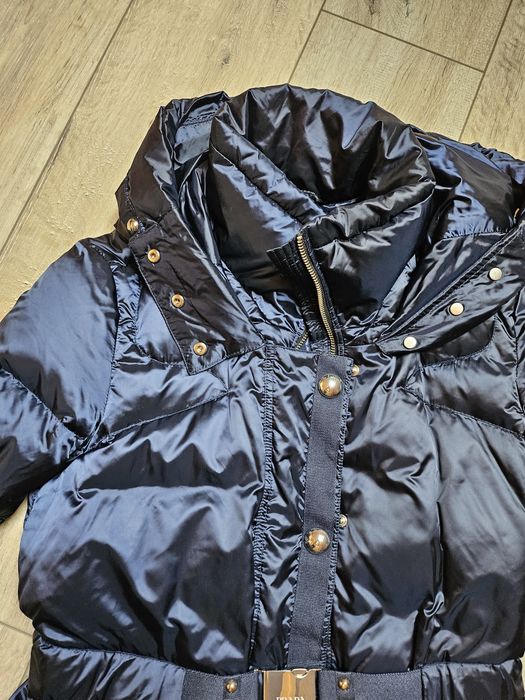 Prada куртка пуховик жіночий S