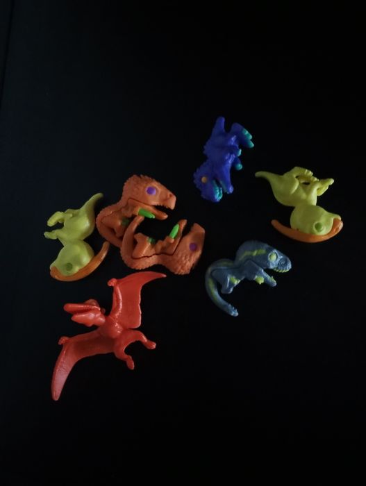 Dinozaury Kinder joy