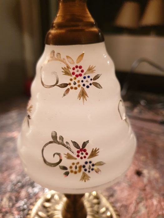 2 candeieiros antigos