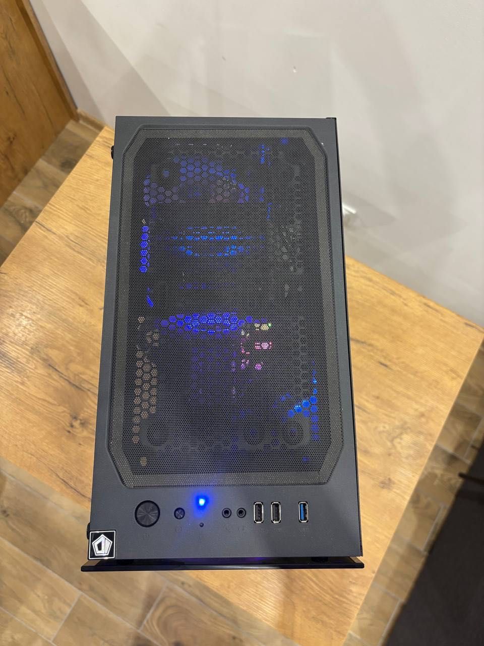 Zestaw komputerowy – RTX 3060, i5-11600KF, 16GB, SSD + Monitor