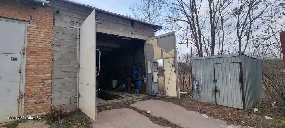 Гараж великий оренда