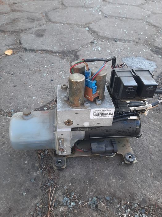 Pompa dachu renault megane cabrio 1