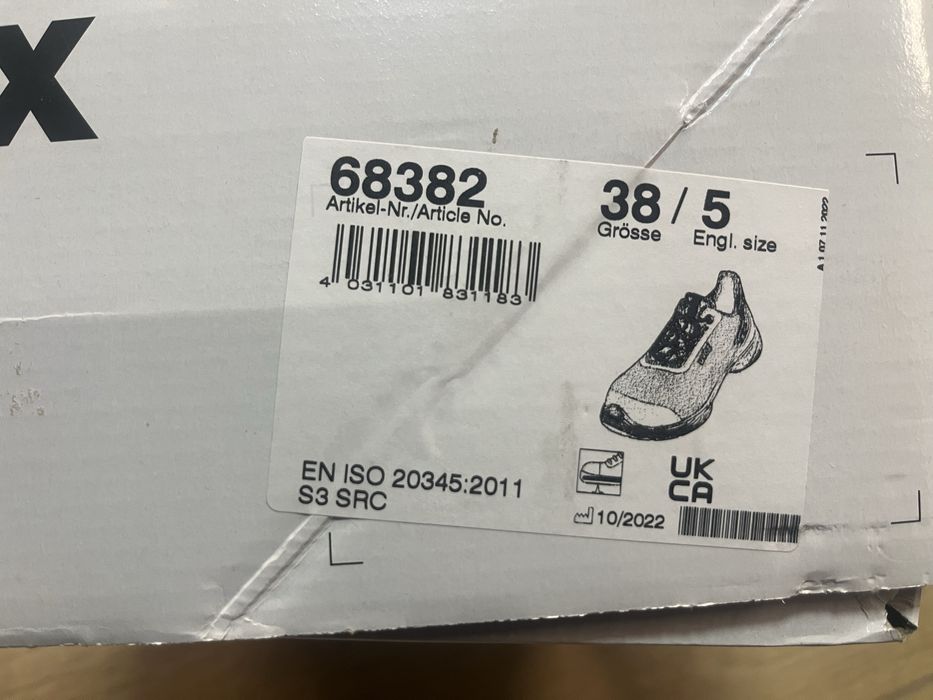 Sprzedam buty robocze UVEX S3