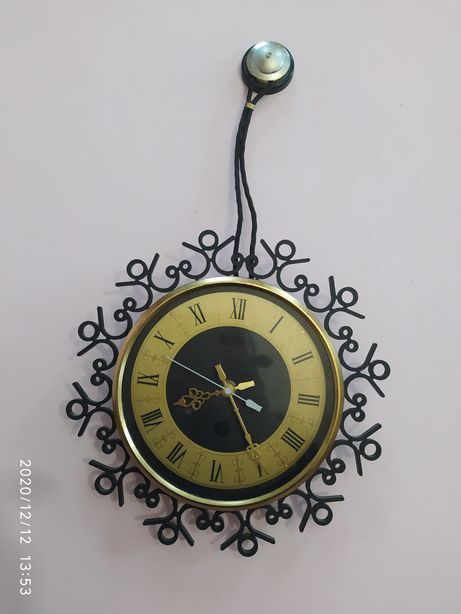 Настенные часы "Янтарь" СССР, Настінний годинник СССР "Янтарь"
