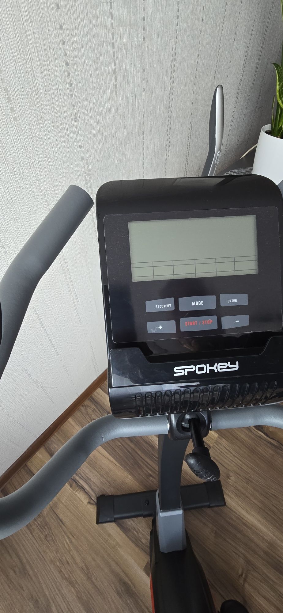 Rower stacjonarny Spokey Gradior +