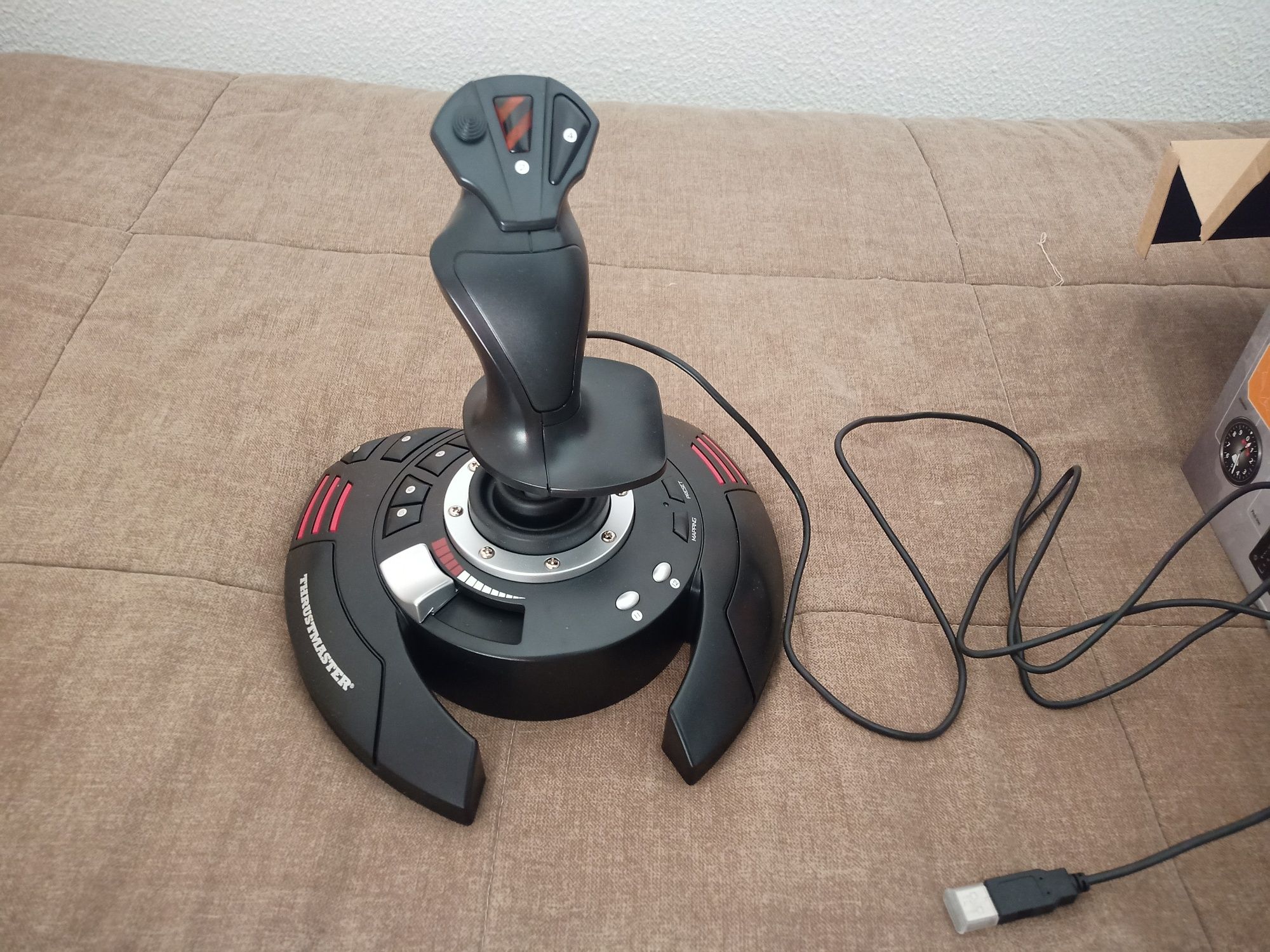 Thrustmaster t-flight Stick X (PC-Ps)