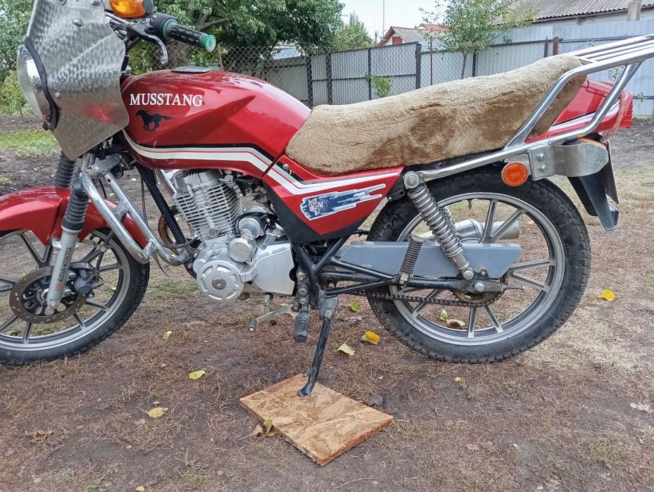 Продам мотоцикл договірна