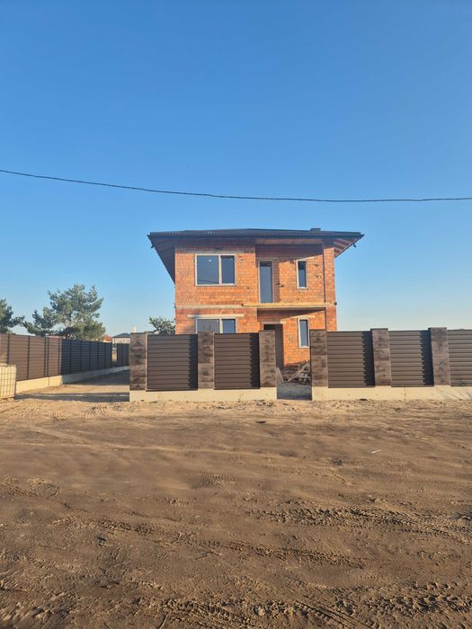 Продаж будинку в передмісті Львова, с. Бірки, 156 кв м, 6 сот