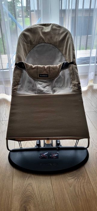 Bujaczek babybjorn