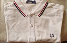 Polo branco da Fred Perry, novo, tamanho M