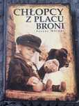 Chłopcy z placu broni
