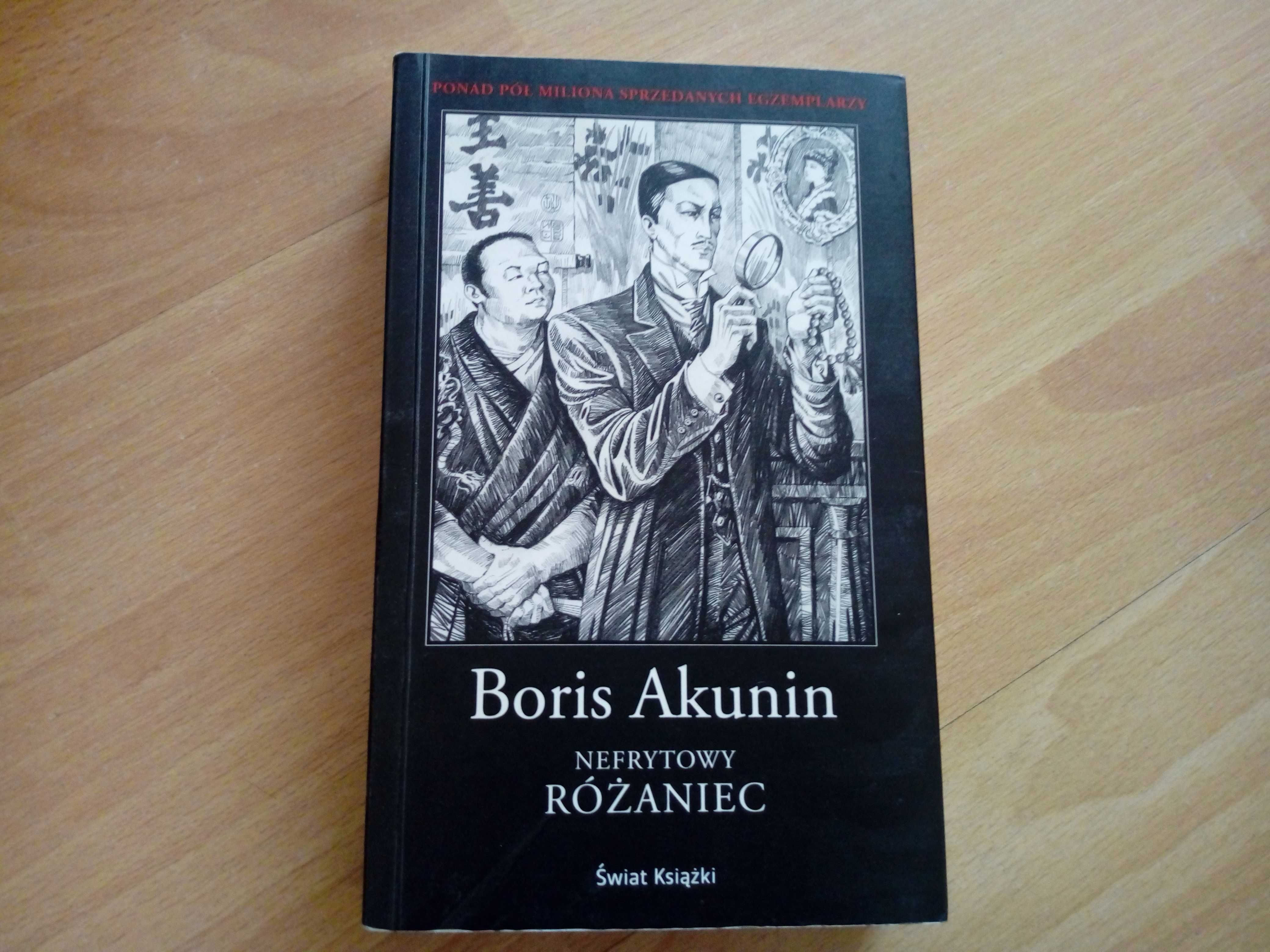 Nefrytowy różaniec - Boris Akunin