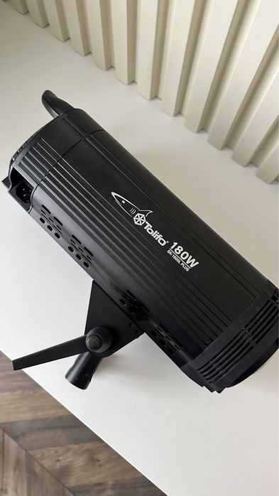 постійне відео світло Tolifo SK-1500L Plus (180W)