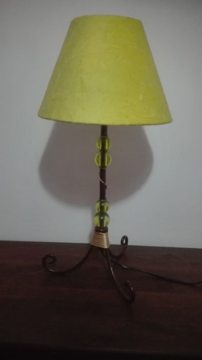 Candeeiro loja Gato Preto