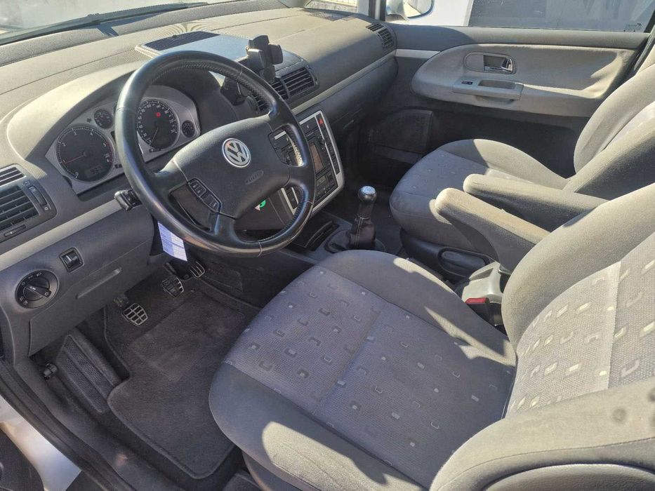 VW Sharan 2.0 TDi
