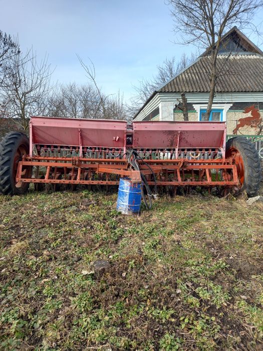 Трактор мтз 82 в хорошому стані