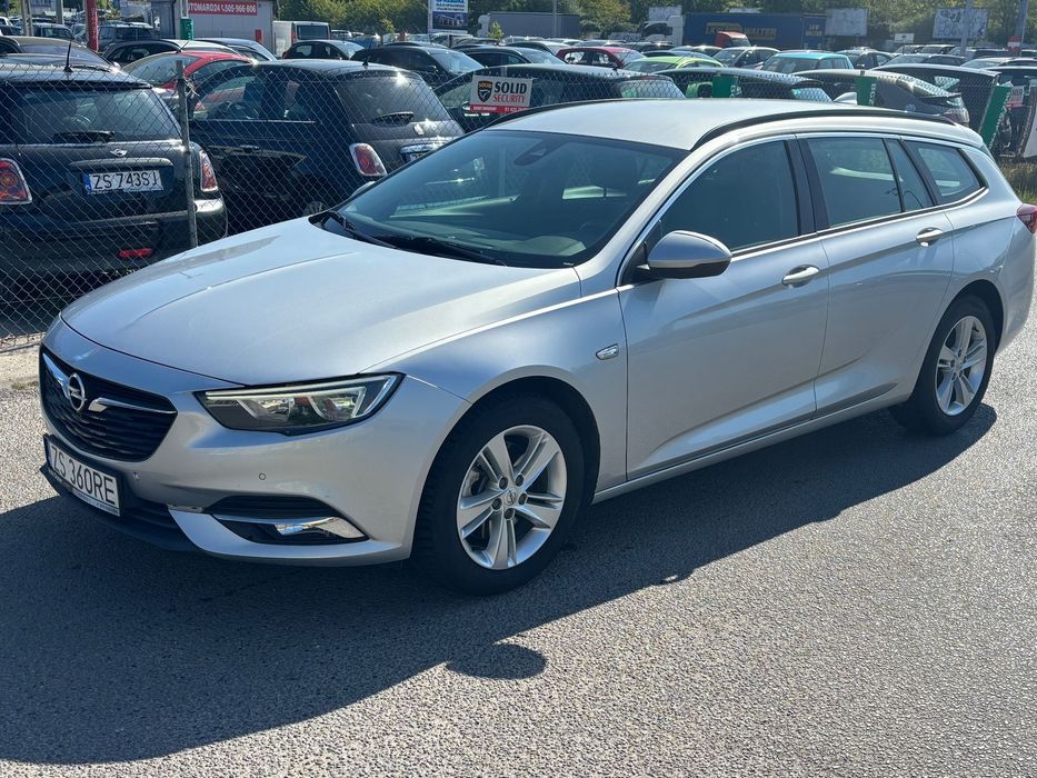Opel Insignia 2018 rok rej. zarejestrowana ZS360RE
