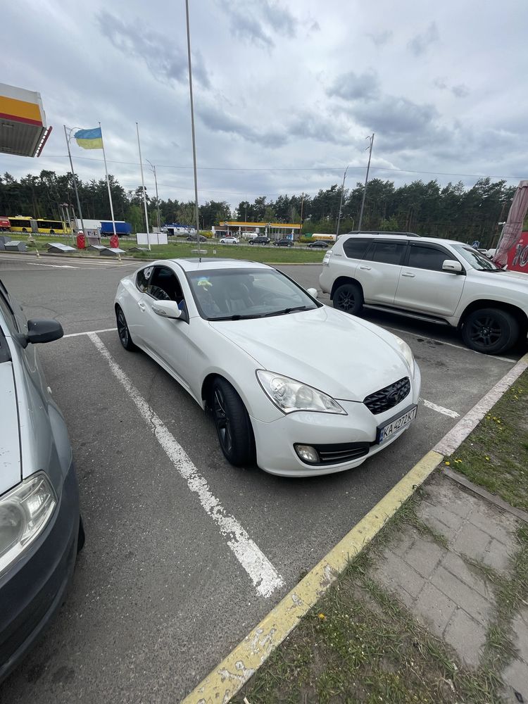 Hyundai genesis coupe