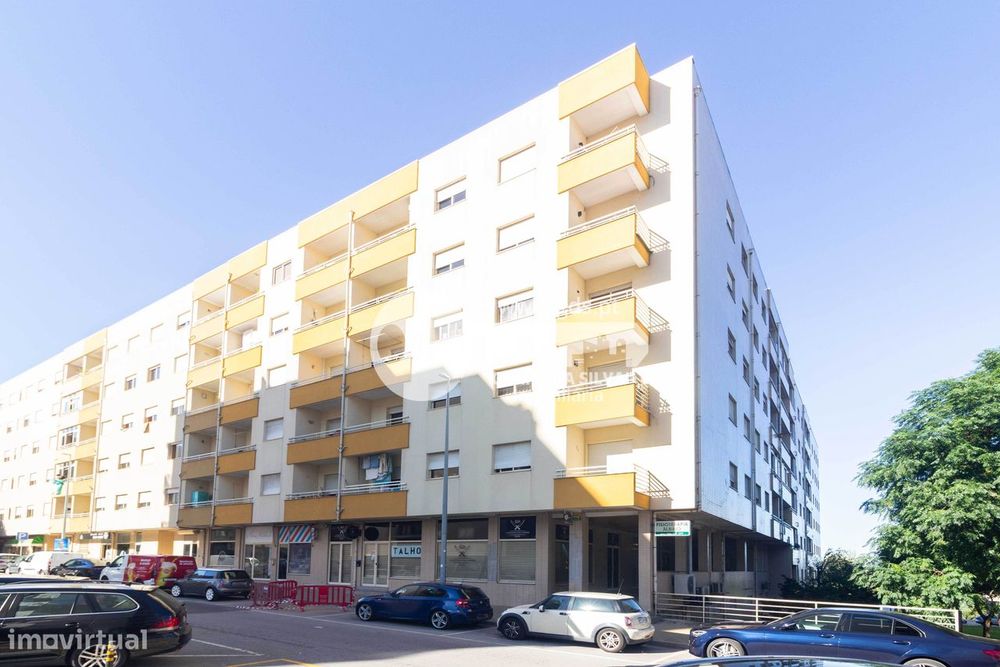 Arrendamento T1 - Rua Padre Freitas, Real