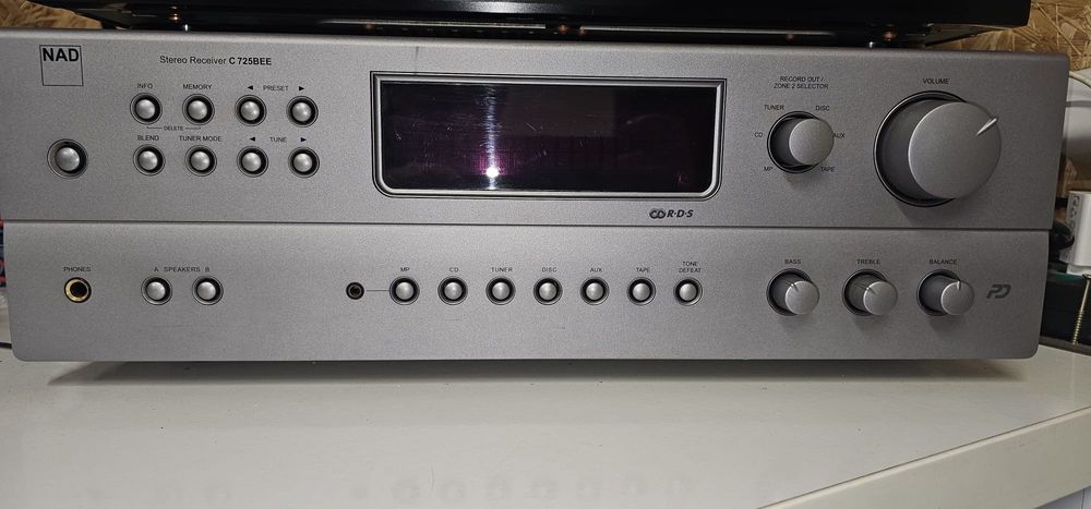 Wzmacniacz Nad c725 bee jak nowy stereo amplituner