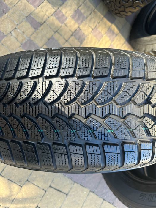 255-55 R18 109V Bridgestone Blizzak LM80 розпаровка 1шт