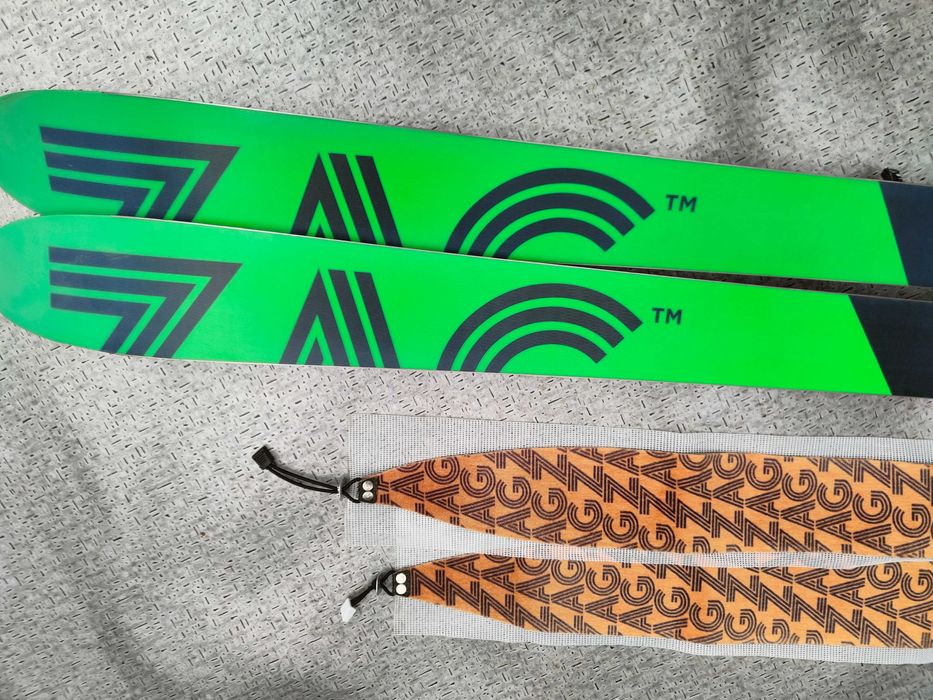 Lekkie skitoury ZAG ADRET 174 cm 10,3kg + Pinowe wiązania PLUM + FOKI