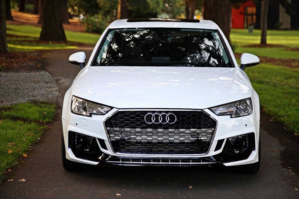 Audi A4      2019