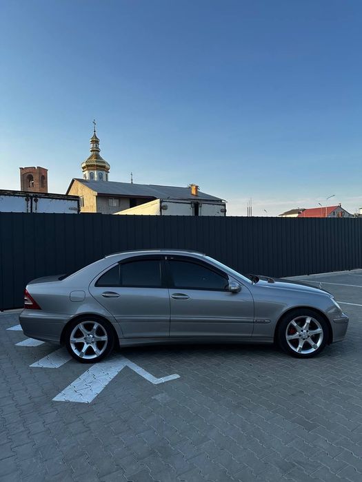 Продам Мерседес w203