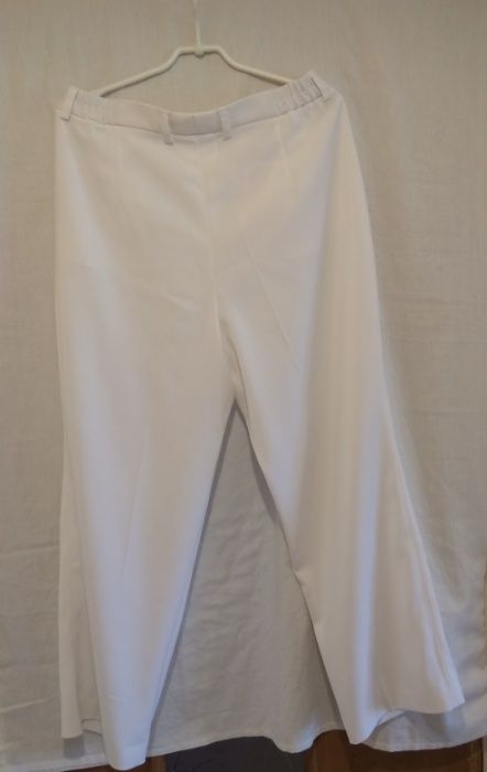 Spodnie białe damskie
