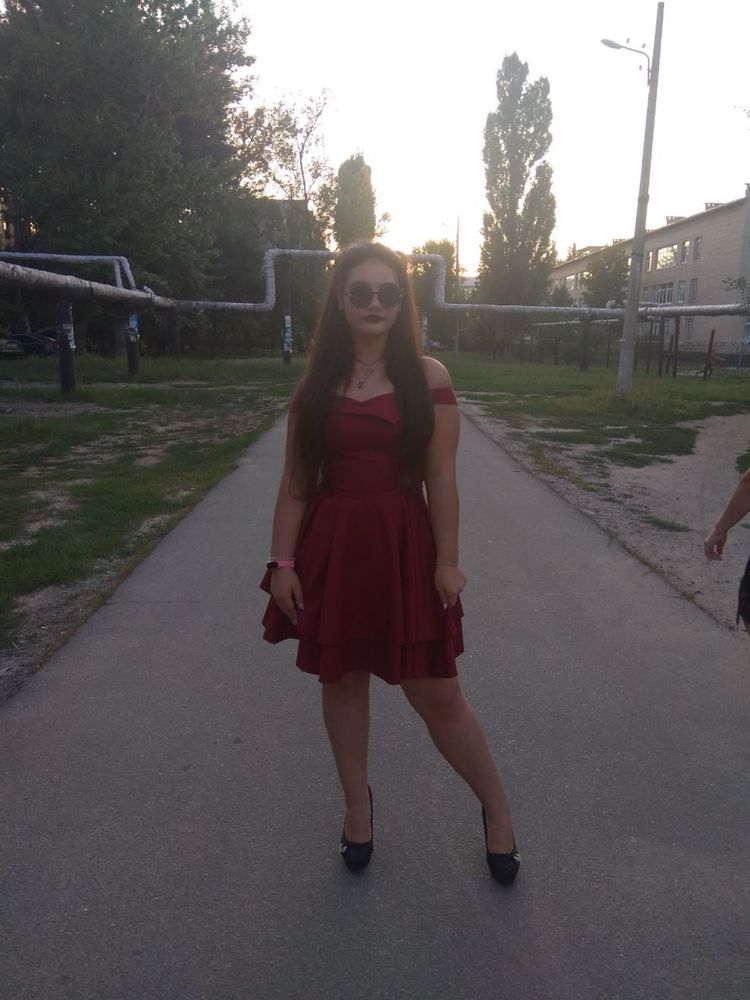 Коктейльные платья