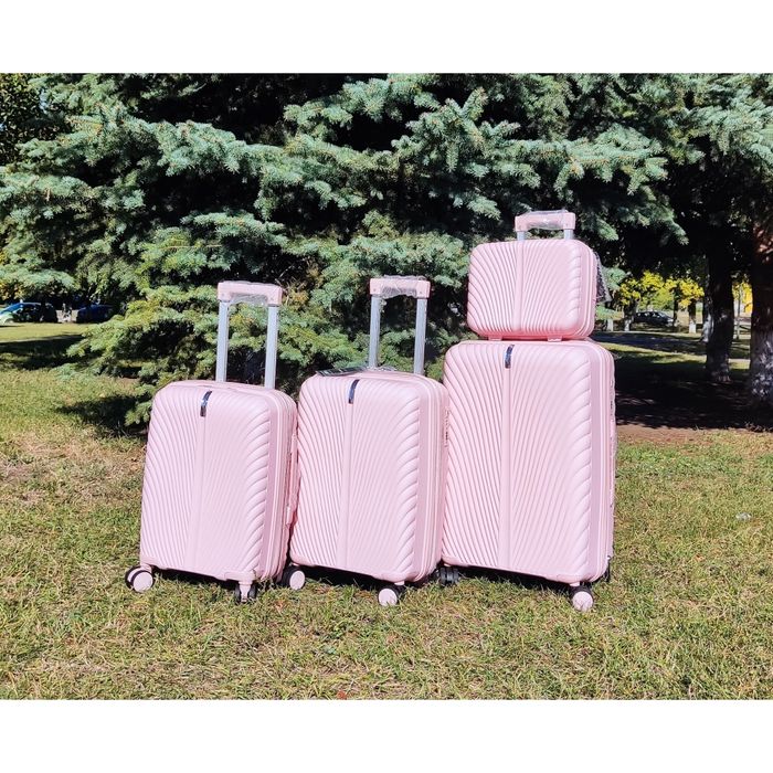 Валіза чемодан на 4 колеса поліпропілен Three birds M,S,XS