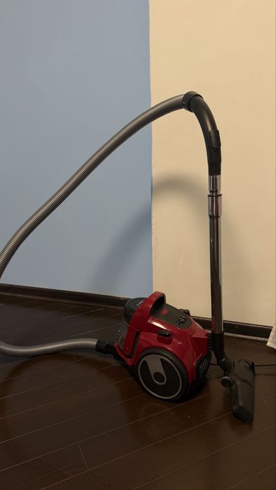 Пилосос bosh в ідеальному стані