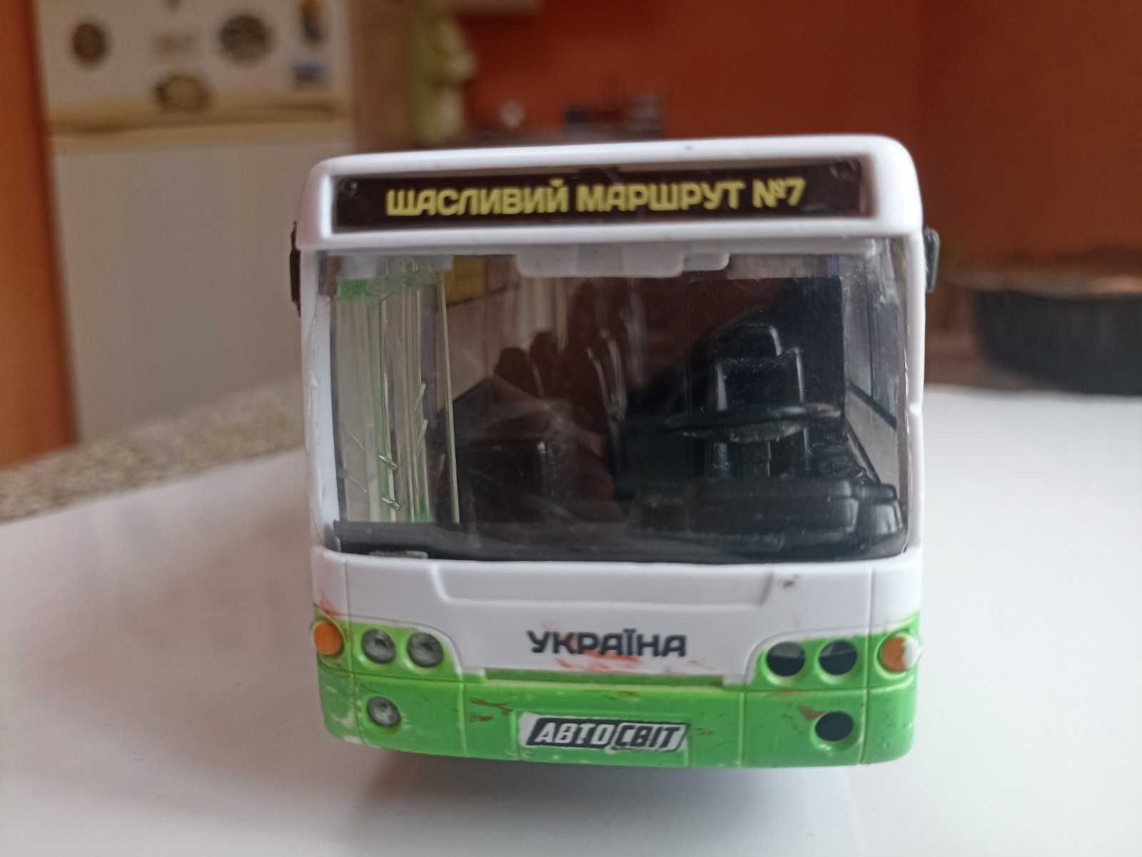 Автобус , ЛИАЗ 5292, работает свет, звук, двигатель, двери