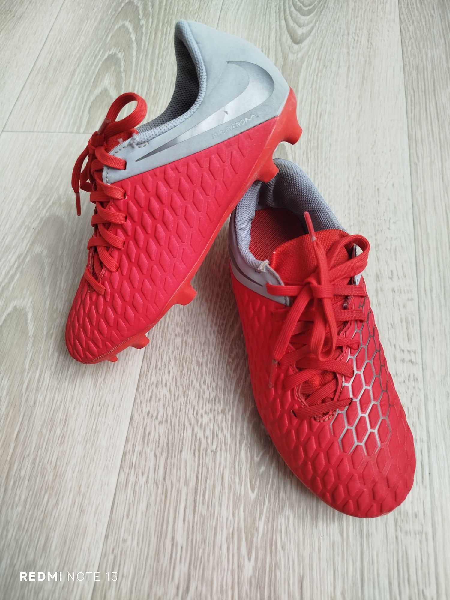 Футбольні бутси Nike hypervenom (22 см)