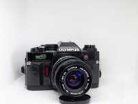 Máquina fotográfica analógica 35mm SLR Olympus OM-40 Program + 35-70mm