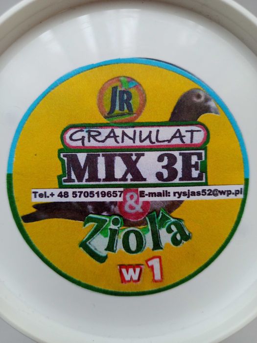MIX 3E- 100 % uzupełnienie karmy dla gołębi w (proszku (800g)