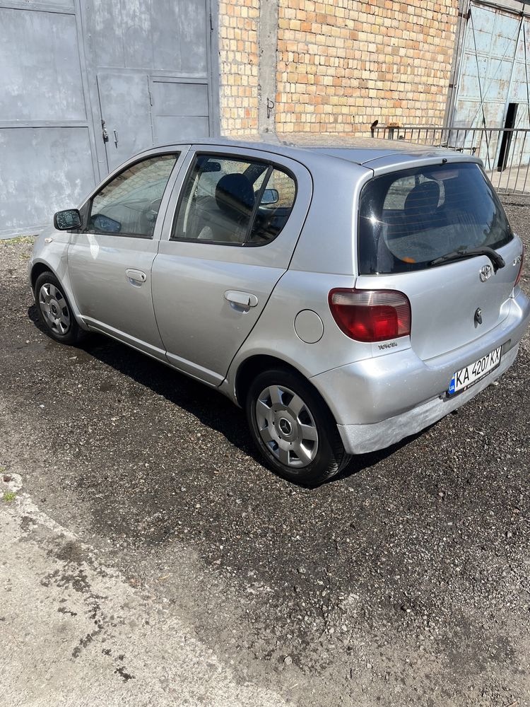 Toyota Yaris 1999