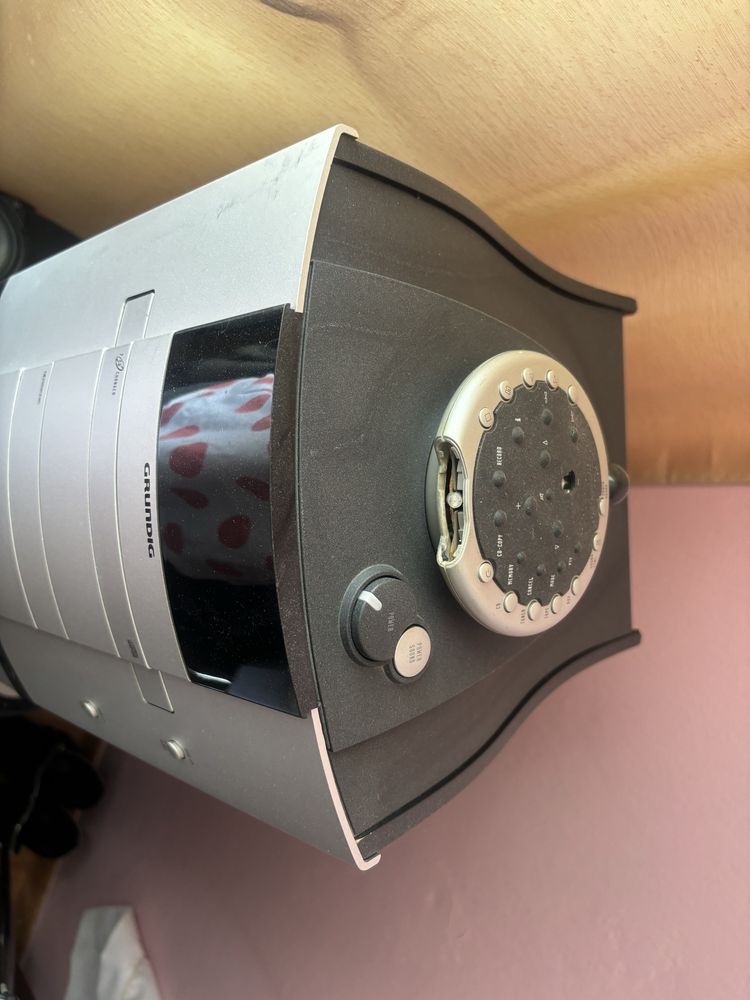 Wieza GRUNDIG……….